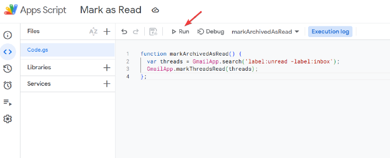 Google App Scripts with arrow pointing to run button